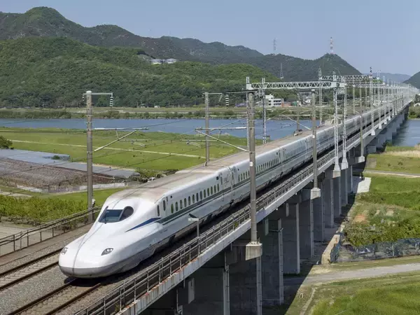 「東海道・山陽・九州新幹線の「GreenEX」を導入出張時の新幹線移動に伴うCO2排出量を実質ゼロへ」の画像