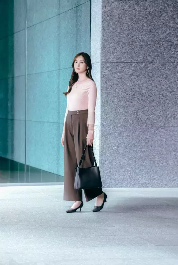 「「ちゃんとは、したい」を叶えるスーツスクエアのオフィスウエア『CHANTOWA』シリーズ初の春コレクションを3月6日（金）発売」の画像