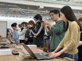 「「学生のアイデアを企業の技術で“実物”へ」デザインから製品制作までを体験する産学連携型授業を実施～人間工学・デザイン・ものづくりを融合した実践的な学び～」の画像2