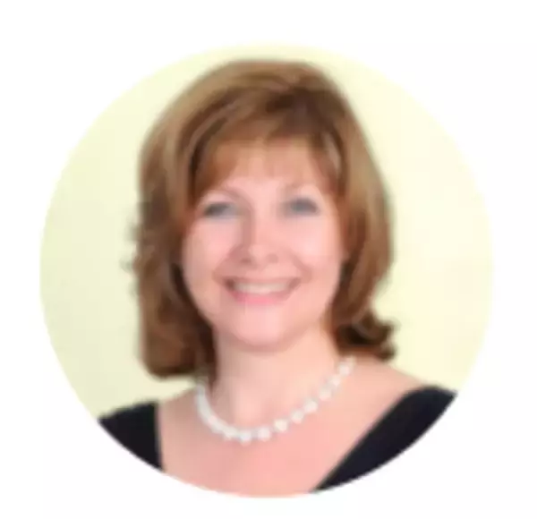 インフレと金利上昇という2重の脅威に直面しても、不動産デットが価格弾力性を有する理由