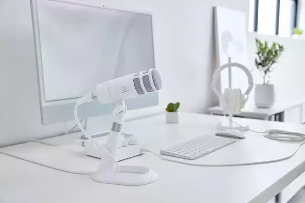 「ダイナミックマイクロホン『AT2040』、マイクスタンド『AT8703』にホワイトモデルが登場」の画像