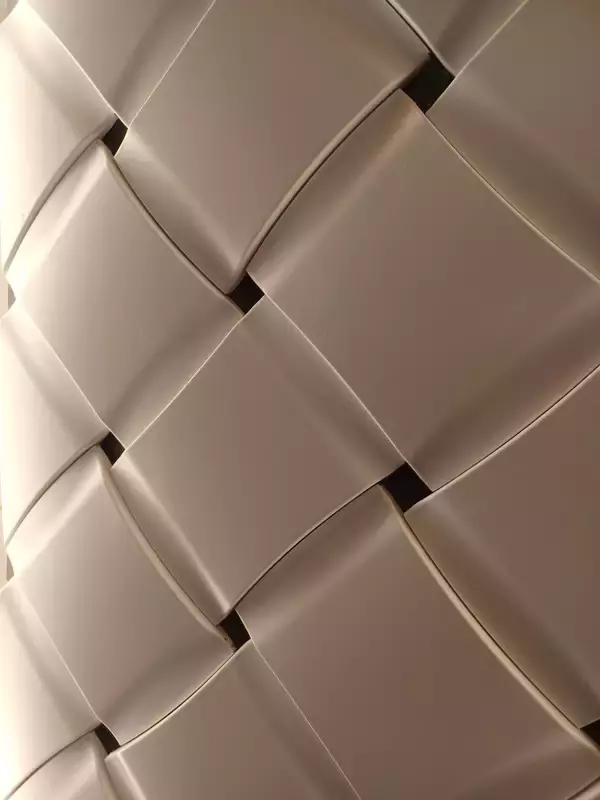 「「カタログの無いものづくり展」にDemold（ディモールド）が出展金属薄板のパネル「PRISM（プリズム）」を大阪で初展示」の画像