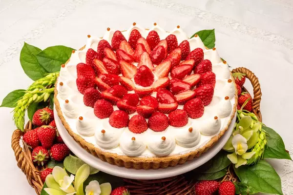 「【キル フェ ボン】＜フェア開催のお知らせ＞ブランド初、全店で「SAKURAフェア」を開催！ひと足早い春の陽だまりを、桜の季節に寄り添うタルトにのせて」の画像