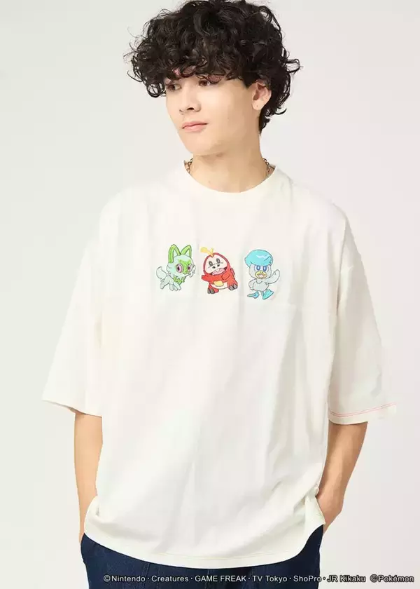 「ピカチュウ、イーブイ、カビゴン、レックウザなど「ポケットモンスター」デザインのグラニフ最新オリジナルアイテムが2024年8月27日(火)より販売開始！」の画像