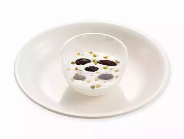 「“万博レガシー”として「世界の料理」新メニューが登場　世界が注目する和食の進化系メニュー「ニッケイ料理」がくら寿司で！　―グローバル旗艦店で1月9日（金）から期間・数量限定で販売―」の画像