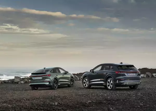 「Audi Q4 e-tron：アウディの電気自動車ベストセラーがアップグレード」の画像