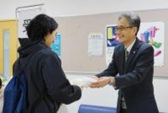 弘前大学が金木農場産の米を学生に無料配布 ― 米の価格高騰により生活に不安を抱える学生を支援