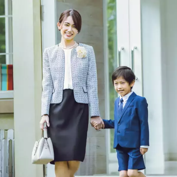 「レンタルサービスでメンズスタイルのキッズスーツが新登場！オケージョン服のレンタルサイト「hare：kari」合計8アイテム215種類に拡大」の画像