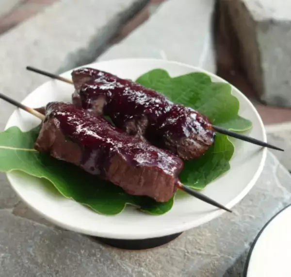 「【東京ミッドタウン八重洲】東京駅前で音楽とグルメと過ごす夏の宵　都心のお祭り「八重洲夜市」開催～夜がさらに華やぐ、無料音楽ライブ＆デジタルアートも～8月23日(金)から9月7日(土)の金曜・土曜」の画像
