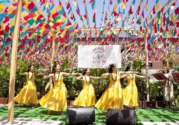 「この夏、渋谷で一番ホットな体験をMIYASHITA PARKで“ALOHAな体験”や“SHOWROOM 夏まつり”など夏季限定で開催」の画像