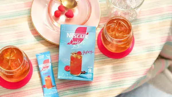 「コーヒーの常識を覆す、フルーツ香る“新感覚”リフレッシュドリンク「ネスカフェ クーラー」、2026年3月1日(日)新発売」の画像