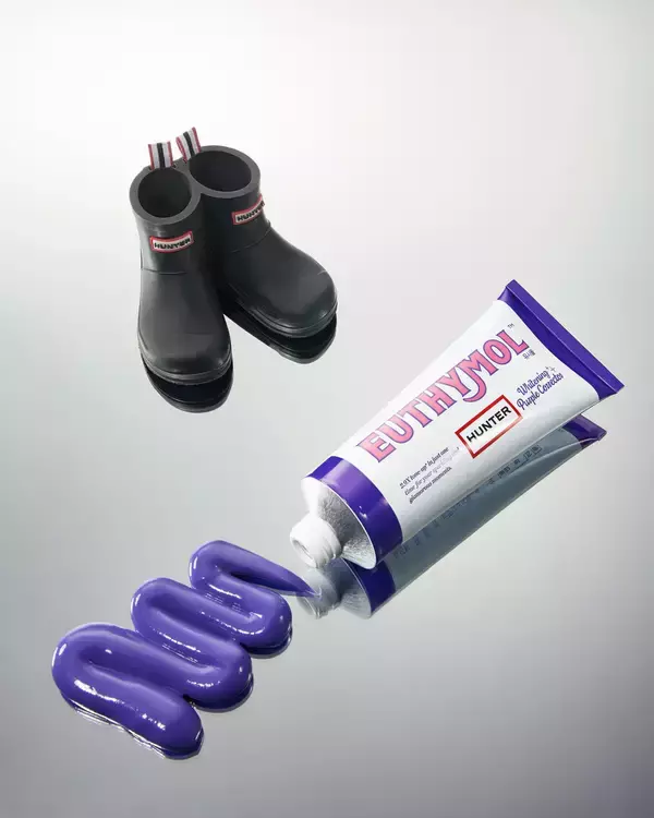 「英国発の「EUTHYMOL」×「HUNTER」が初コラボ　バッグやマグ付きの限定オーラルケアセットが登場」の画像
