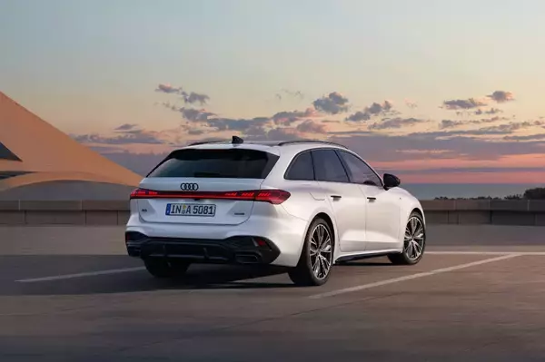 「アウディ、PPCを採用するAudi A5、Audi Q5をアップデート：よりエモーショナルで快適に、そして数々の機能を用意」の画像