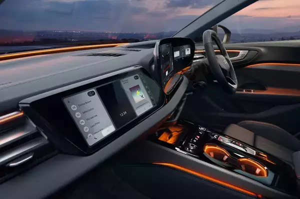 「アウディ、PPCを採用するAudi A5、Audi Q5をアップデート：よりエモーショナルで快適に、そして数々の機能を用意」の画像