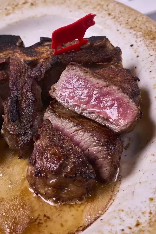 「「ウルフギャング・ステーキハウス」バレンタイン スペシャルコース」の画像