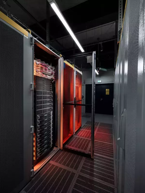 「アウディ、生産における人工知能（AI）の展開を拡大」の画像