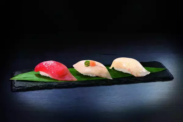 「自社セントラルキッチンの最新加工技術「超熟成シリーズ」が本格導入―3月6日（金）から期間・数量限定で販売―同日より、愛媛県産の高級魚などが楽しめる「愛媛県」フェアを開催！」の画像