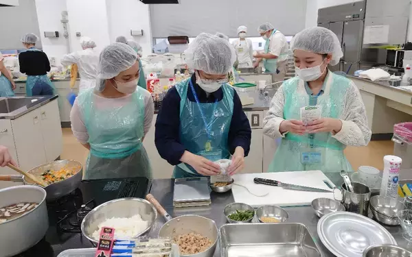 「城西大学薬学部が「がん患者とその家族のためのメニューサイト『cojimiru』」を公開 ― 薬学科、薬科学科、医療栄養学科の3学科が連携してレシピを考案」の画像