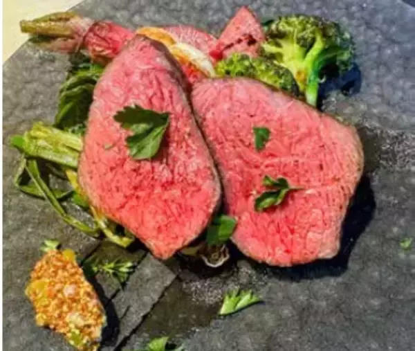 「【京王百貨店 2026年 新春福袋】元騎手と一緒に楽しむ競馬観戦福袋や毎年人気のサブスクリプション福袋、食品福袋も必見！」の画像