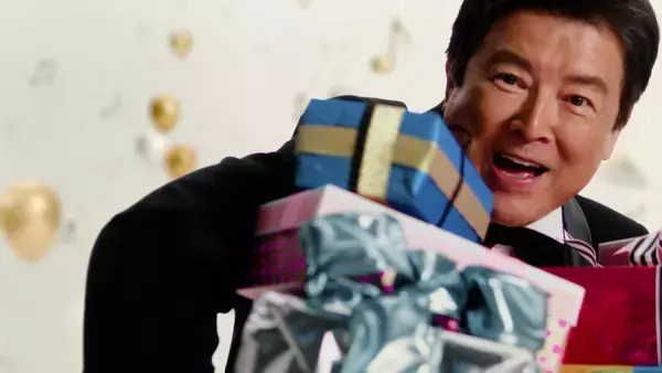 「三浦友和さん・橋本環奈さん・水上恒司さん・生見愛瑠さんが初共演！「洋服の青山」新CMで“HAPPY NEW WEAR”をお祝い」の画像