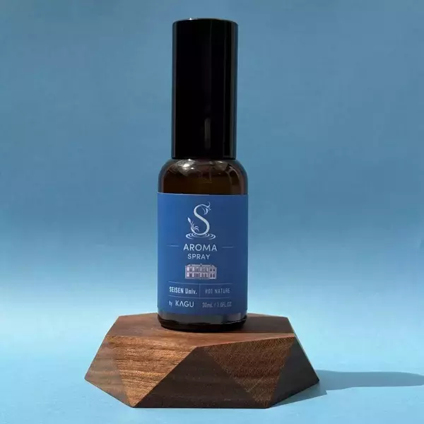清泉女子大学地球市民学部の学生がモノコスメラボとの産学連携でアロマスプレー「SEISEN Univ. #01 NATURE」を企画・販売