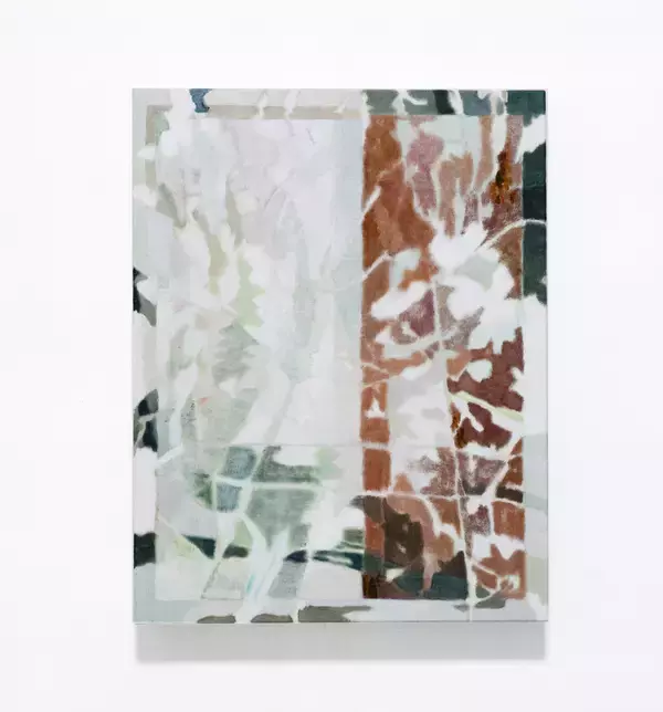 「【銀座 蔦屋書店】稲垣美侑 個展「Puddles」を5月2日（土）より開催。映り込み、揺らぎ、ほどけ、広がりゆく世界の断片に着目する。」の画像