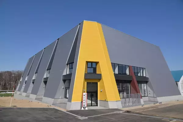 札幌大学が新体育館の竣工式を挙行 ― 教育・地域交流の新たな拠点として期待