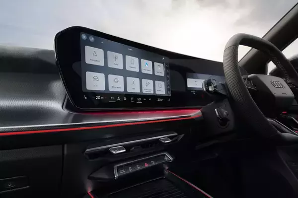 「新型Audi Q3シリーズを発売」の画像