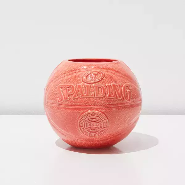 「ORIGINAL ROSE x SPALDING COLLABORATION by B’s International　」の画像