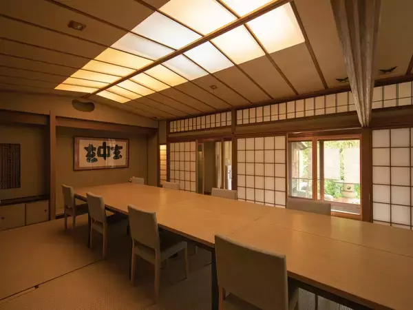 「《道後温泉で、１棟貸切ウェディング！》１日１組限定☆老舗旅館「旅亭 うめ乃や」を貸切♪プライベートウェディング。贅沢空間で叶える、幸福なひととき。」の画像