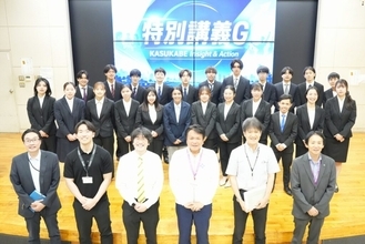 共栄大学の学生が春日部市長・副市長らに地域活性化策を提案 ― 産官学金連携PBL「KASUKABE Insight & Action」最終成果報告会を開催