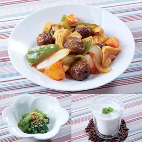 【腎臓病の食事レシピ】残暑を乗り切るボリューム中華メニュー/肉団子の酢豚風・小松菜ナムル・はちみつヨーグルトムース