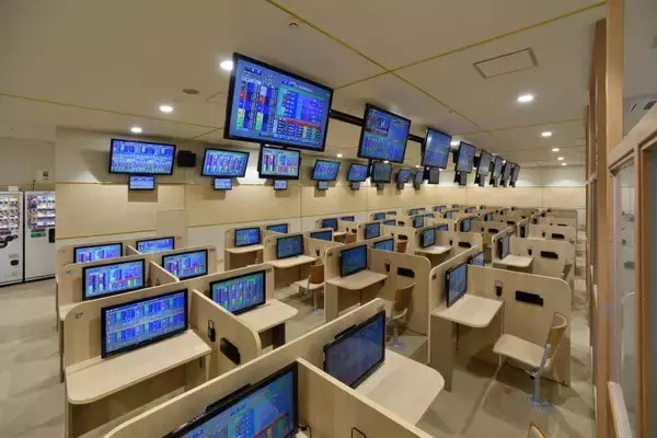 「場外舟券発売場「ボートレースチケットショップ　ミニボートピア栄」（名古屋市中区栄）がオープン」の画像