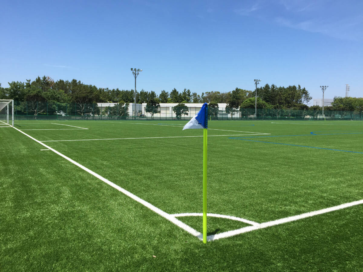 千葉工業大学のサッカー場人工芝敷設工事が竣工 5月28日にジェフユナイテッド市原 千葉レディースとこけら落としのエキシビジョンマッチを開催 16年5月25日 エキサイトニュース