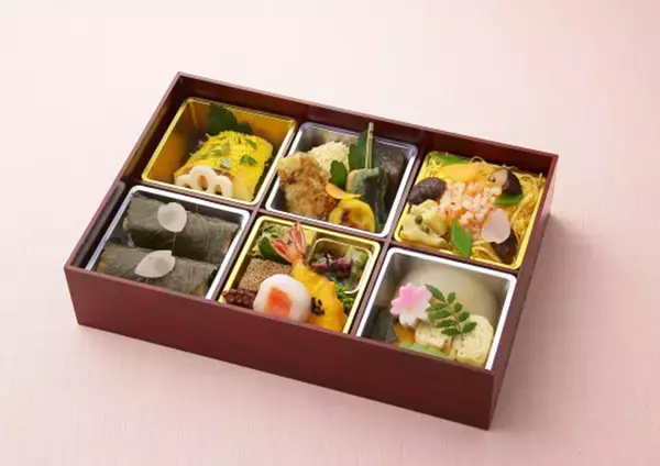 「早くも桜満開のシーズン　高島屋大阪店　2018　春のお花見弁当」の画像