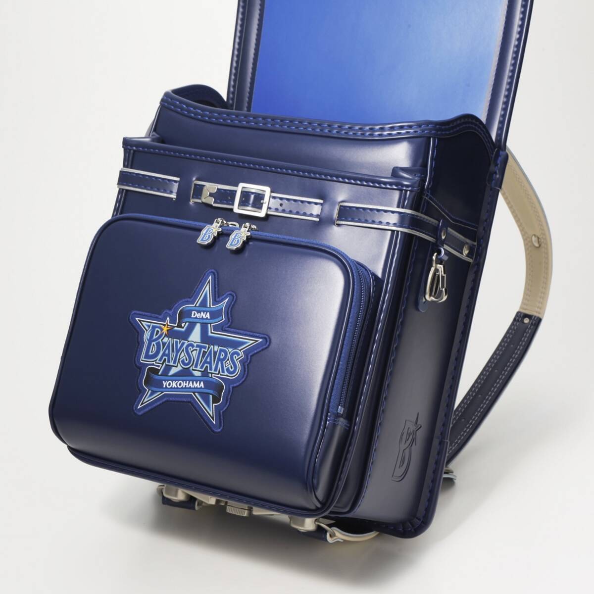 横浜denaベイスターズ公認モデル のランドセルを 2020年の新入生向けに 3月13日 水 より横浜高島屋 ６階 特設会場にて販売スタート 限定80点 2019年3月8日 エキサイトニュース