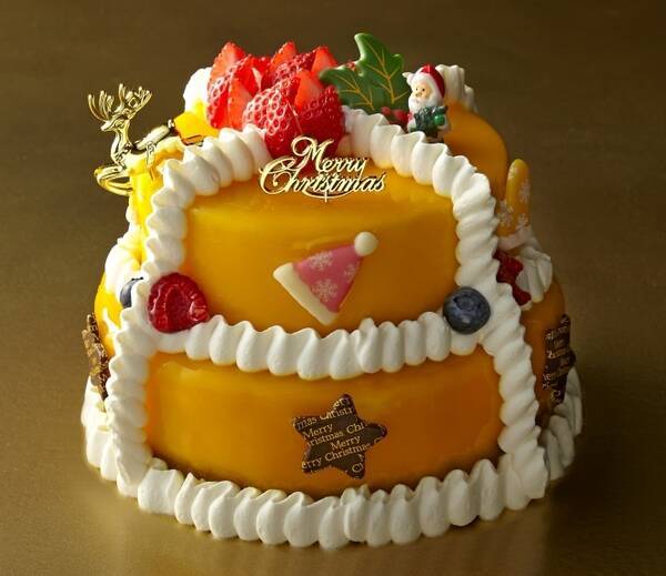 おめあてのケーキをゲットするならば お早めに 新宿高島屋のクリスマスケーキのご予約承り 10月２日開始 ２人で食べきれるプチサイズ 大人数で盛り上がるならbigサイズ Webでも承ります 19年10月2日 エキサイトニュース