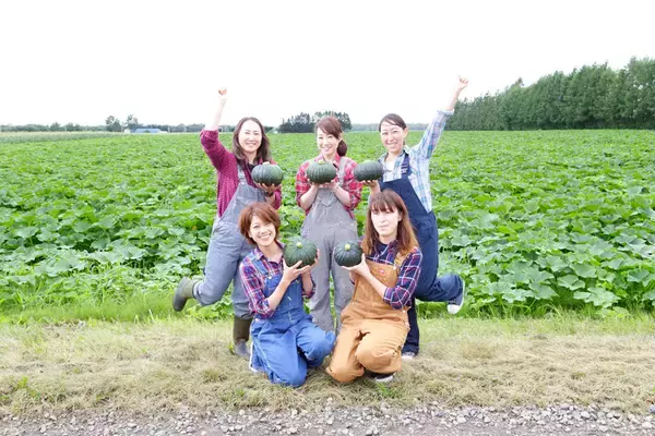 十勝の雄大な自然の中で 農業女子が育てたかぼちゃが大阪にやって来た！！「くりゆたか7」、「ほっこりうらら」を使った限定商品が登場！