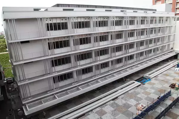 大宮キャンパス 新4号館 竣工　工学部3学科の新たな学びの場に -- 大阪工業大学