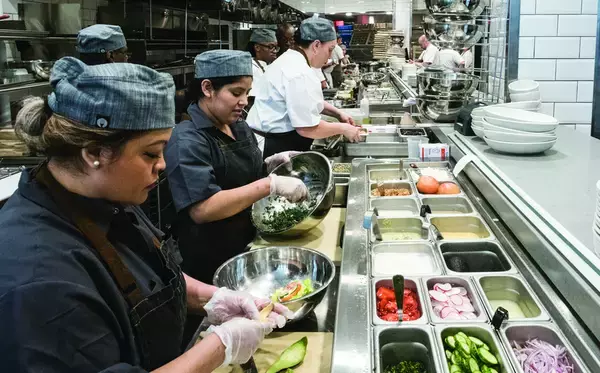 エコラボの多様なソリューションで食品の安全とサステナビリティの両立を実現