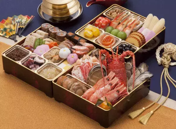 「【ニュースレター】39年の歴史を誇る“おせち料理”を今年も販売。北海道生まれ「とんでん」の味を全国にお届けします！～全店舗で無料試食を実施！早期ご予約特典は 11月23日(月・祝)まで～」の画像