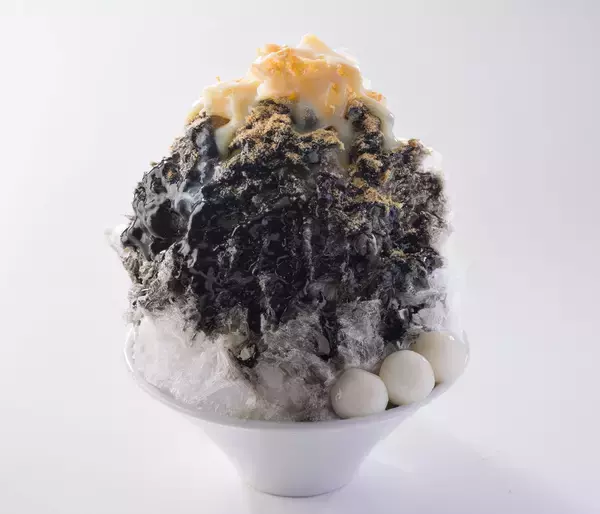 「一貫氷を使ったかき氷『綿雪』を全店舗で販売開始！北海道産の「赤肉メロン」や「余市ぶどう」など、新フレーバーが登場～４月７日（水）より 全店で開催～」の画像