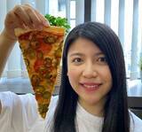 「あなたのスペシャルなシーンをさらにスペシャルに！！ドミノ・ピザ史上最大級 直径46cmの超ビッグサイズ“ザ・ウルトラジャンボ”をお持ち帰り＆期間限定で4月19日（月）より新発売！」の画像3