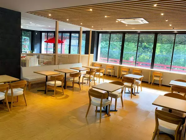 「浅草に濃厚抹茶スイーツが味わえる和カフェ「濃茶茶寮 一茶」オープン！広々和空間、わらびラテが人気のお濃茶スイーツ専門店がリニューアル。」の画像