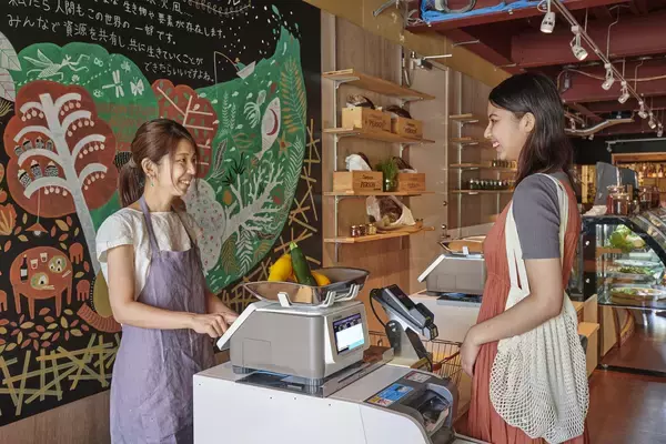 「ゴミもフードロスも出さない　日本初のゼロ・ウェイストスーパー「斗々屋」を実現した量り売りソリューションビデオを公開」の画像