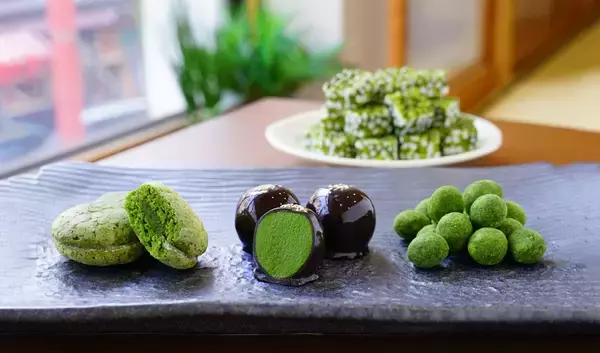 「これぞ、最高峰。石臼挽きたて宇治産手摘み一番茶使用の極上抹茶を量り売り販売！」の画像
