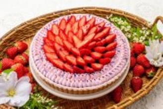 【キル フェ ボン】京に息づく雅と華やぎを映した、新作タルト「イチゴとレモンのタルト ～葵彩 (あおい)～」