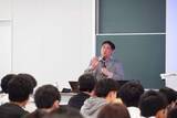 「【京都橘大学】 本学客員教授でゲームAIの第一人者・三宅 陽一郎客員教授による特別講義を開催しました」の画像1