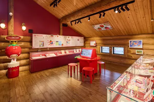 「4月3日（金）オープン「みんななかよく」の想いを込めたミュージアム | 山梨いちごの王さまミュージアム サンリオ創業者 辻信太郎記念館」の画像