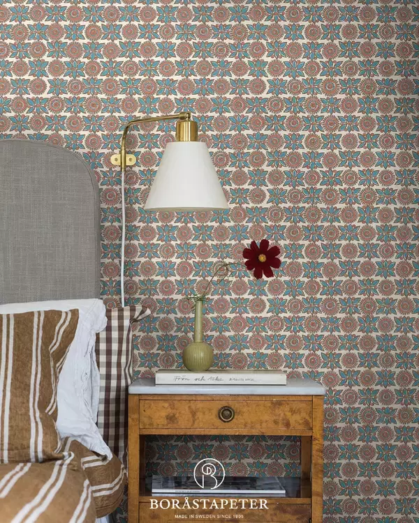 「スウェーデンのBORÅSTAPETER（ボラスタペーター）から新作不織布壁紙2コレクション入荷　不燃認定取得* 計32デザイン77点　2月26日より発売」の画像